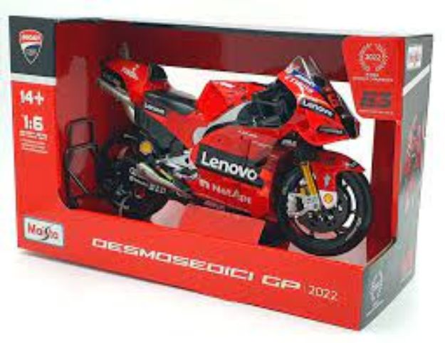 Immagine di DUCATI BAGNAIA 1/6 DESMOSEDICI GP22